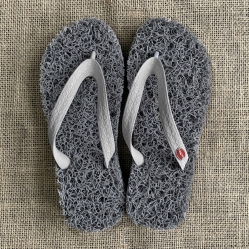 Chinelo Anti Stress Cinza com Amortecedor